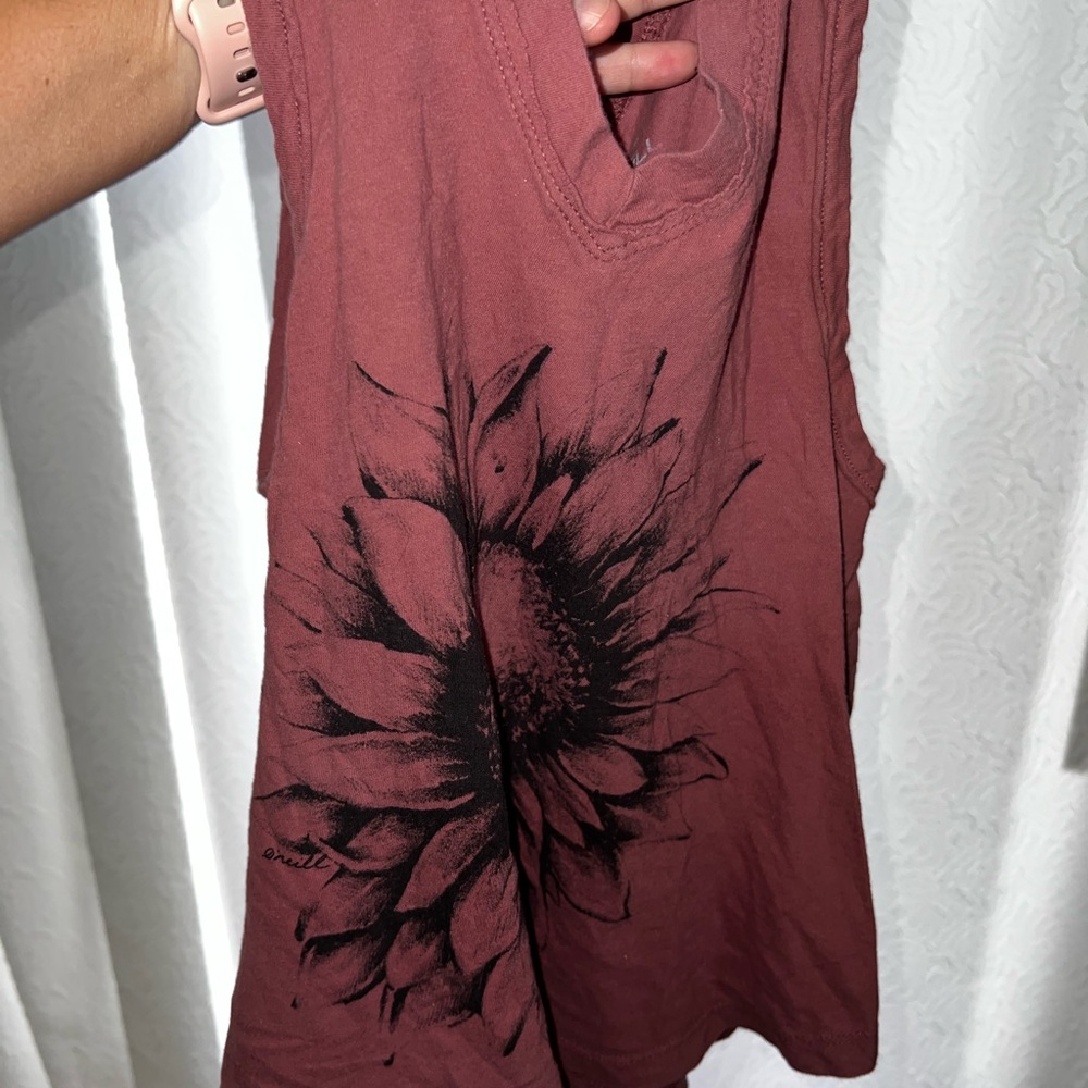 Tank top - Picture 2 of 2